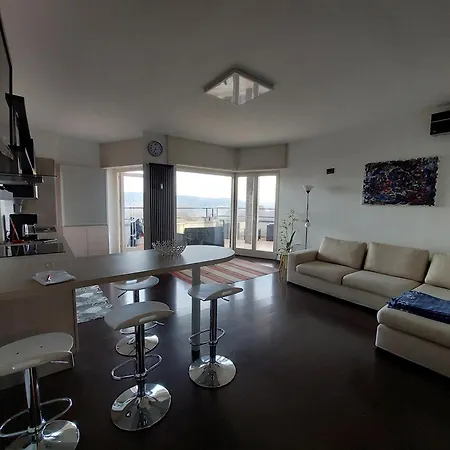Apartamento Panoramic Lake